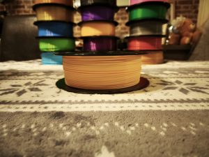 pla matte jaune
